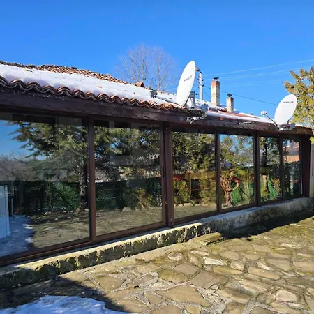 Sunny Ваканционна къща